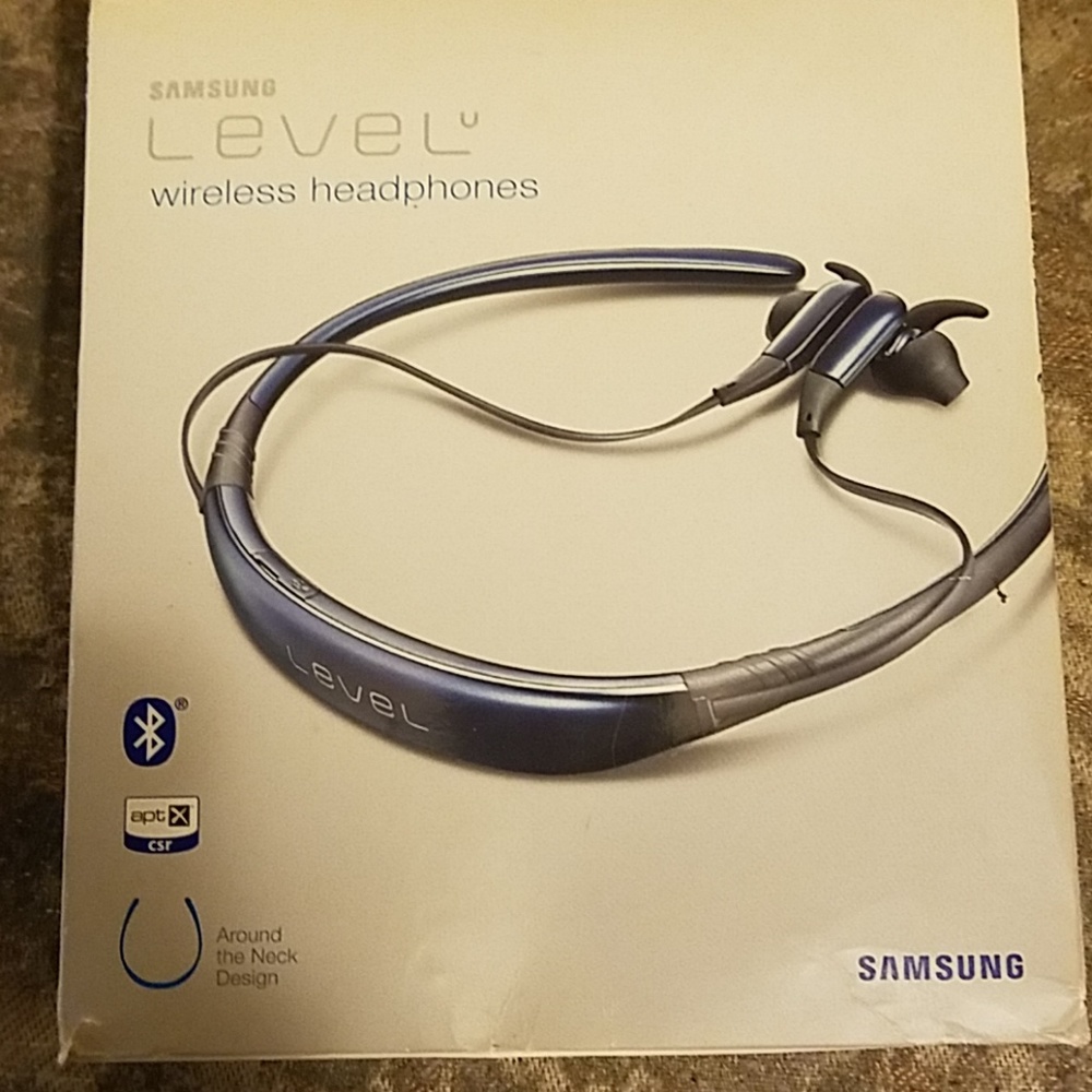 Wireless headphones